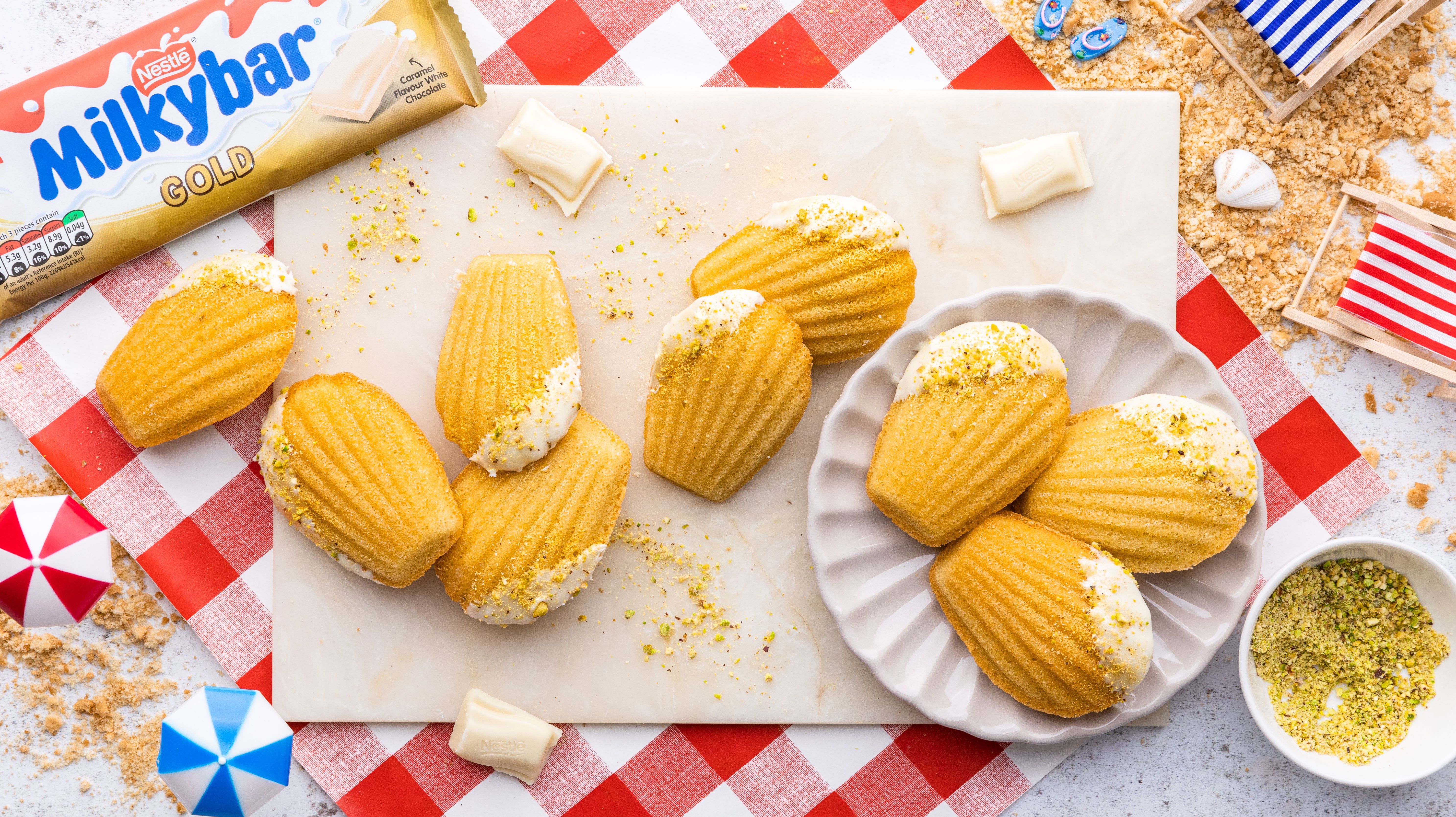 JessieBakesCakes x Milkybar® Golden Seashell Madeleines